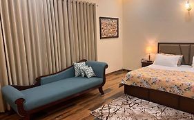 5Bhk Home Away From Home At Ranjit Avenue Amritsar