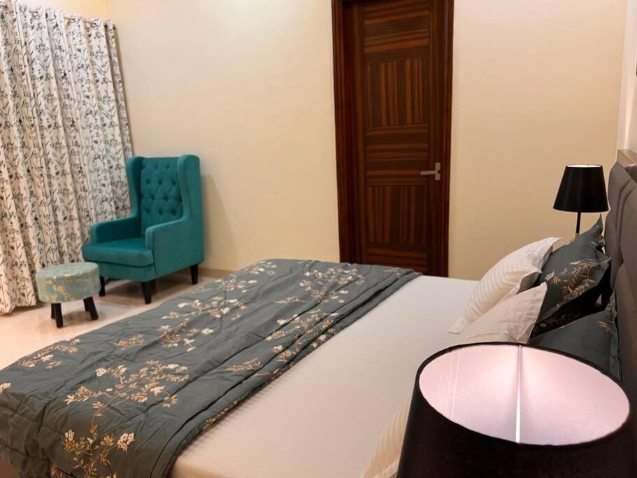 5Bhk Home Away From Home At Ranjit Avenue Amritsar Exterior photo